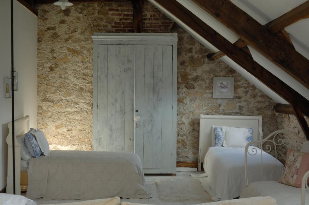 Le Moulin Des Farges Bed & Breakfast Meymac ห้อง รูปภาพ